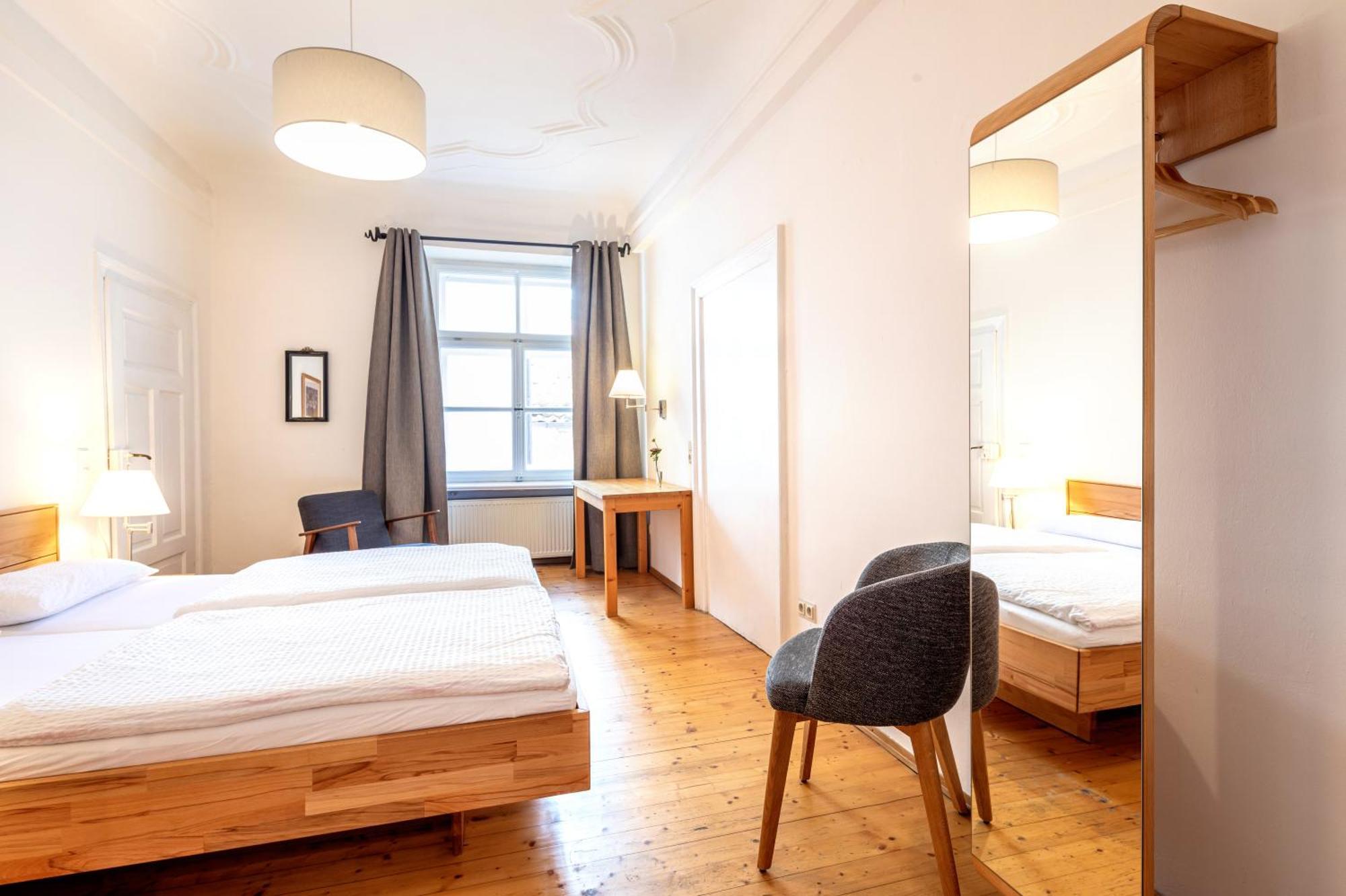 Pension Goldenes Schiff Пасау Екстериор снимка
